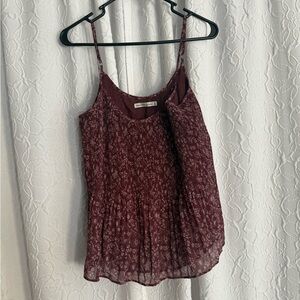 Abercrombie&Fitch(M)-Maroon Floral Camisole w/spaghetti straps and floral design